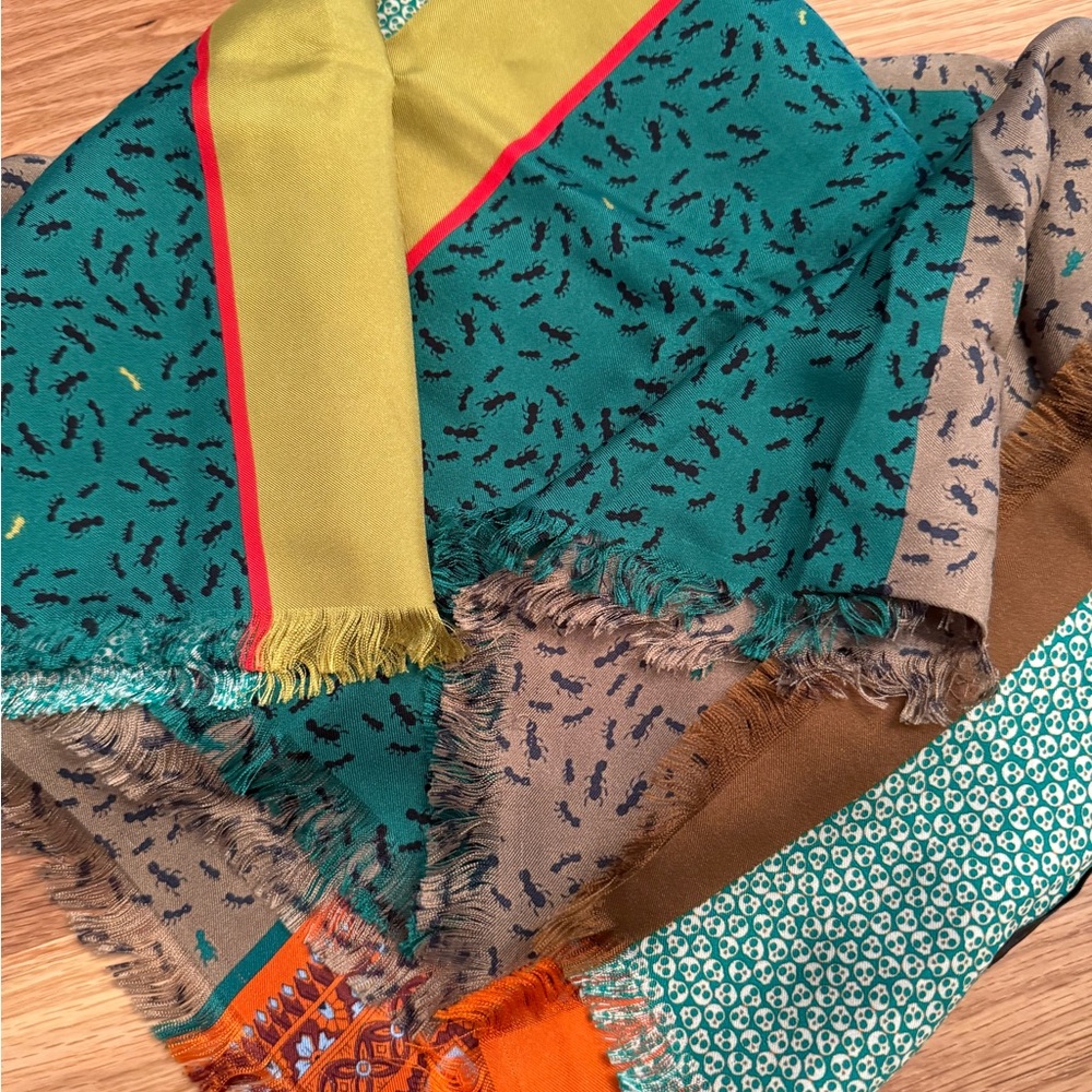 Stylish Green and Brown Patterned Scarf